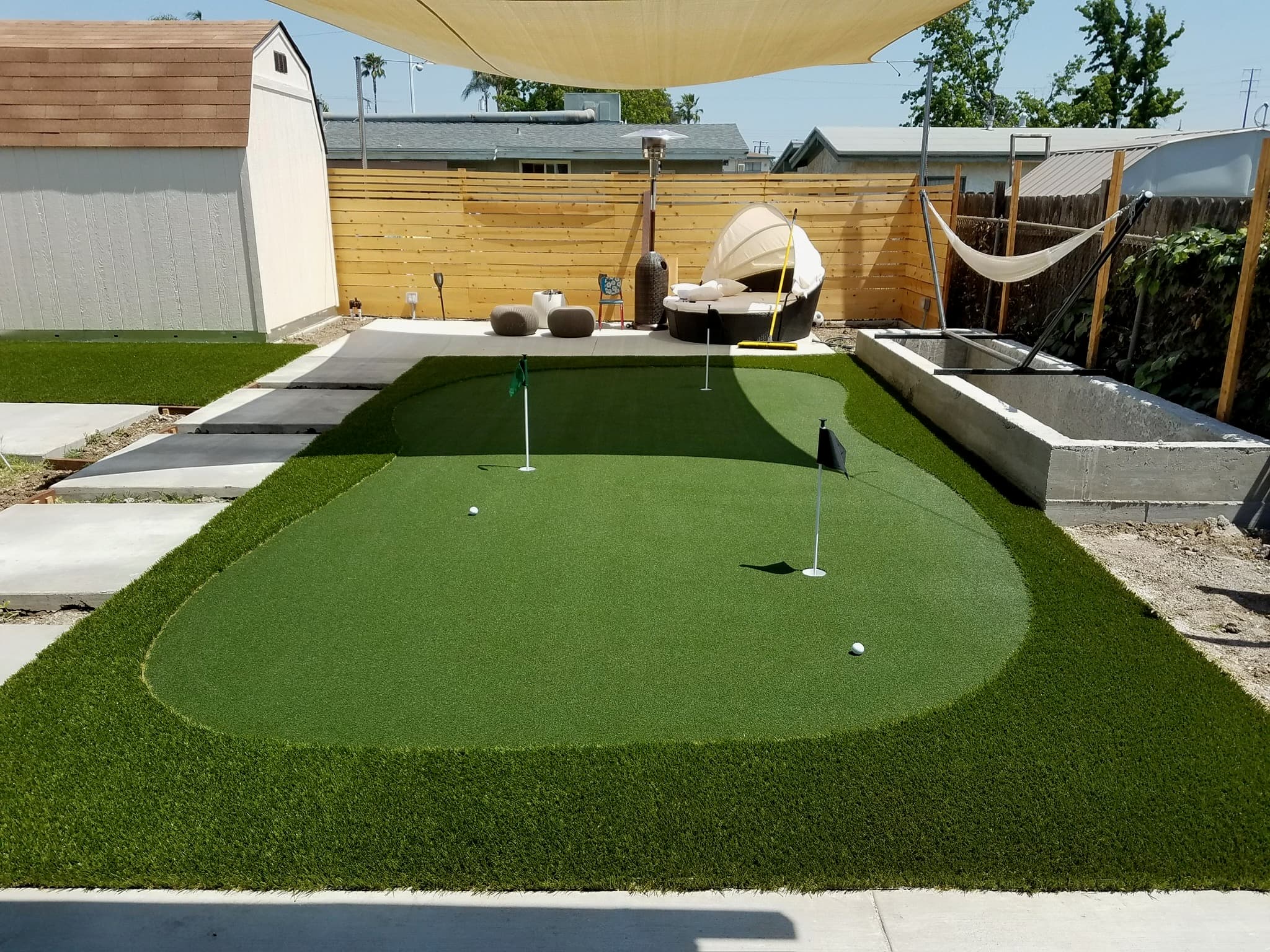 Putting Green synthetic turf installation in Calabasas, 600 sq ft, by Turf Soldier